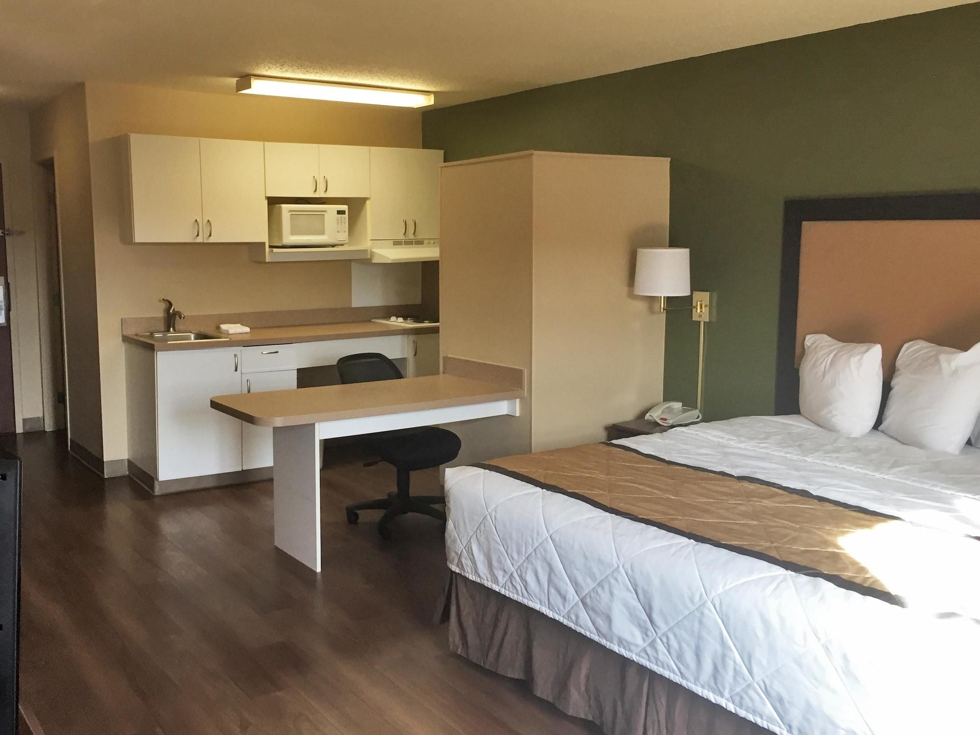 Extended Stay America Select Suites - Detroit - Novi - Haggerty Road Northville Екстериор снимка