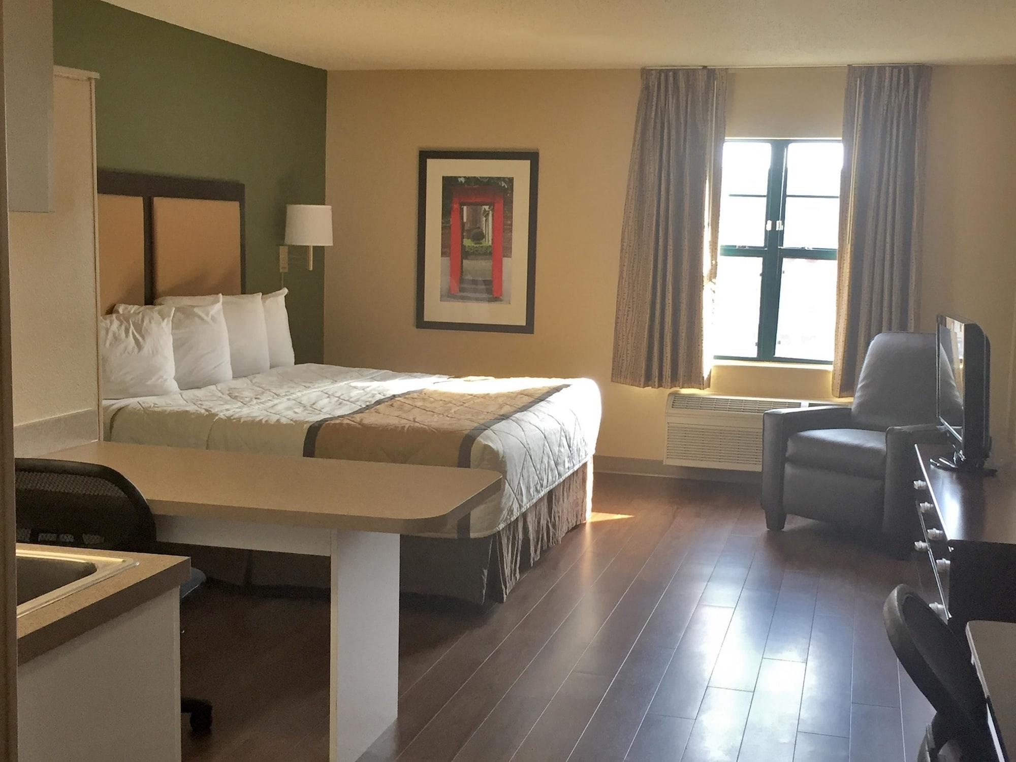 Extended Stay America Select Suites - Detroit - Novi - Haggerty Road Northville Екстериор снимка