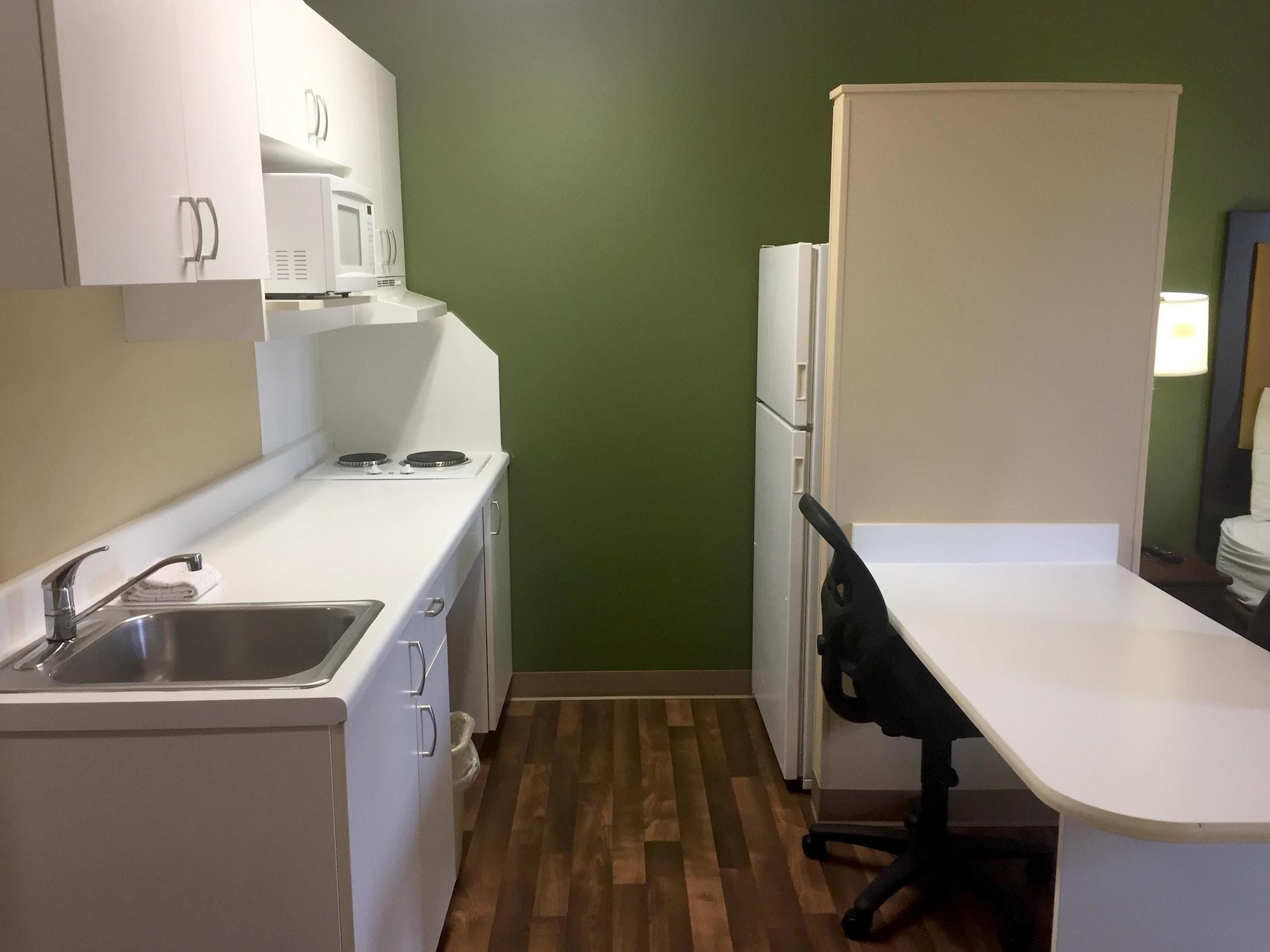 Extended Stay America Select Suites - Detroit - Novi - Haggerty Road Northville Екстериор снимка