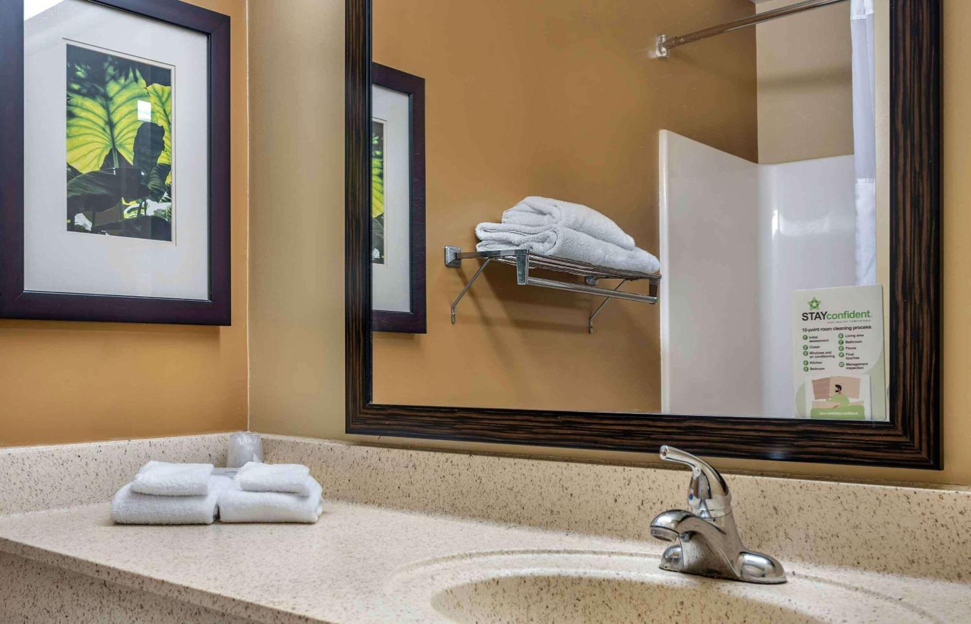 Extended Stay America Select Suites - Detroit - Novi - Haggerty Road Northville Екстериор снимка