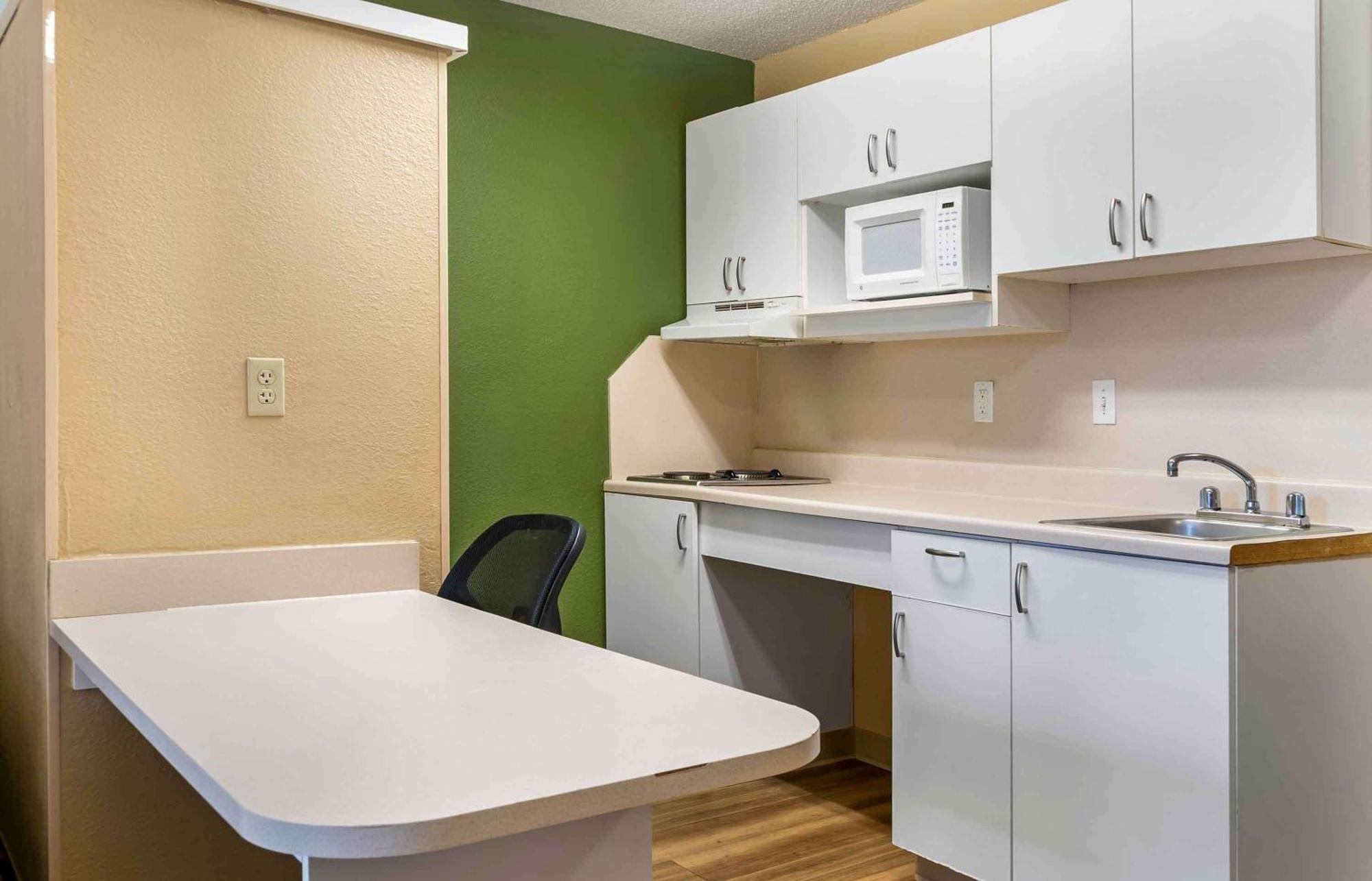 Extended Stay America Select Suites - Detroit - Novi - Haggerty Road Northville Екстериор снимка