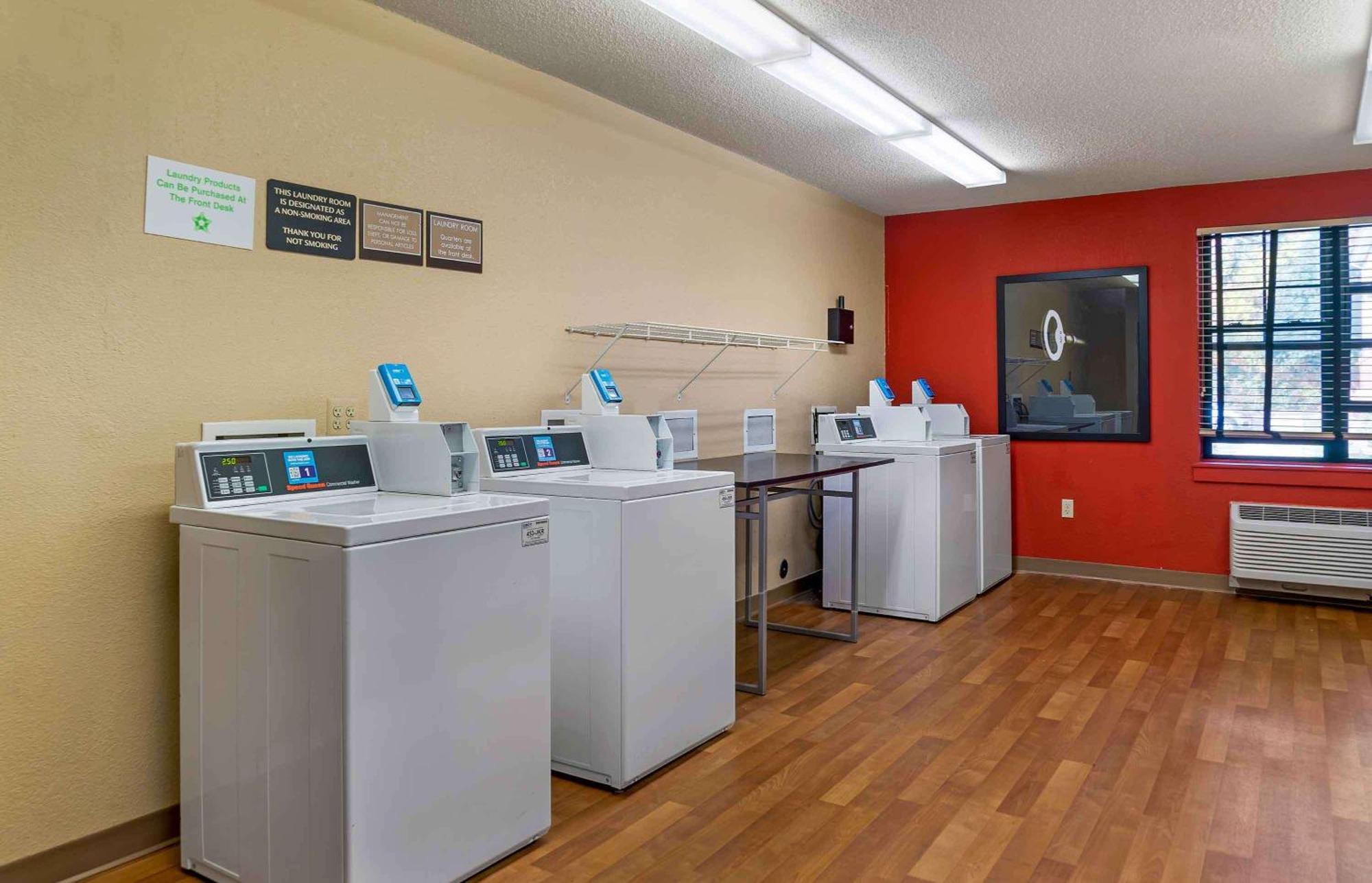 Extended Stay America Select Suites - Detroit - Novi - Haggerty Road Northville Екстериор снимка