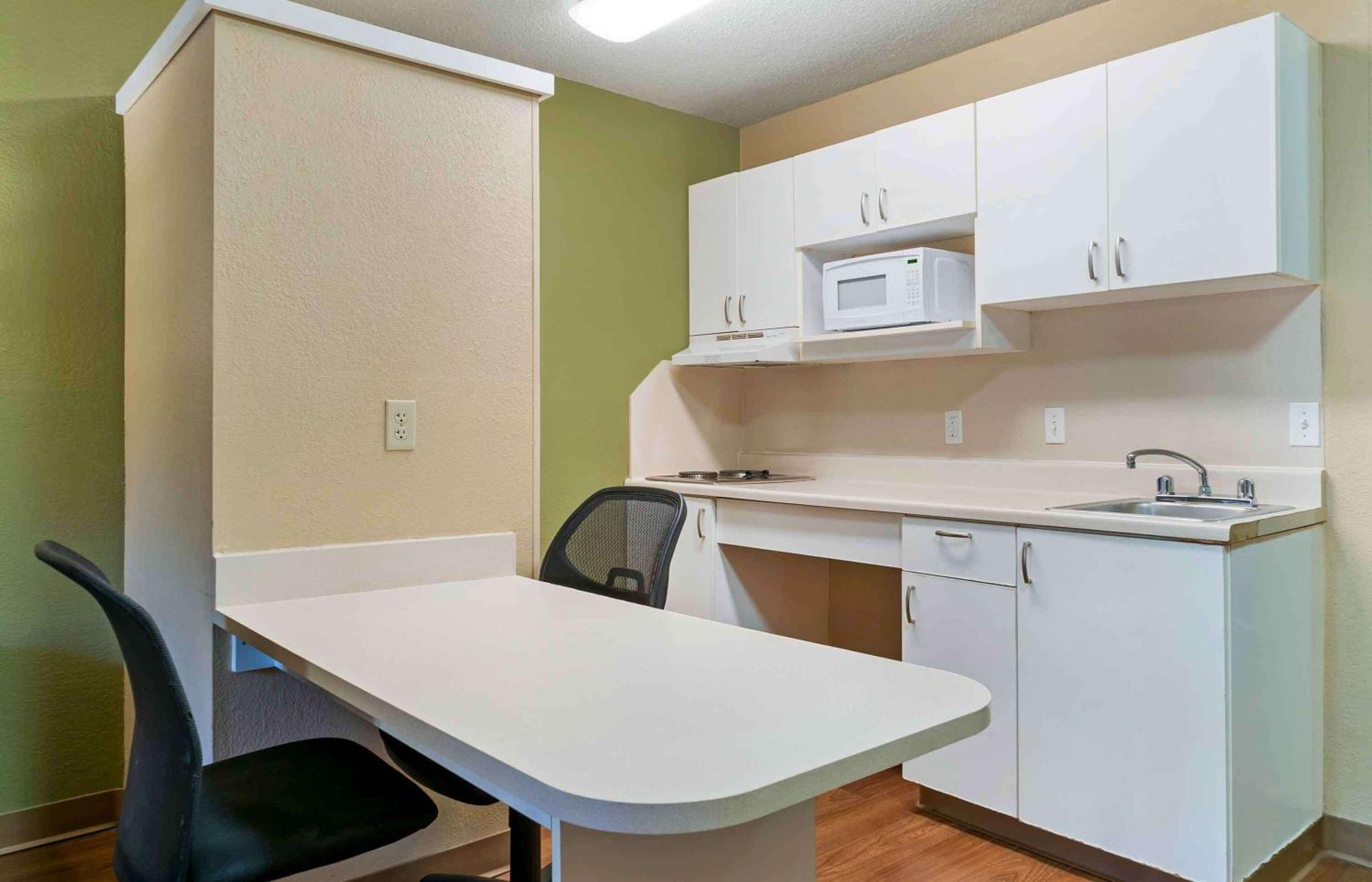 Extended Stay America Select Suites - Detroit - Novi - Haggerty Road Northville Екстериор снимка